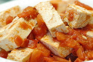 宝宝的豆腐食谱:西红柿烧冻豆腐